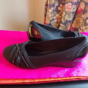 Croft & Barrow women's shoes